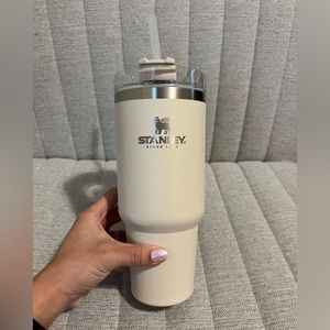 Stanley Quencher Travel Tumbler Cup - 30 oz - Alpine Beige